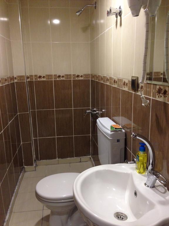Istiklal Hotel Sanliurfa Bilik gambar